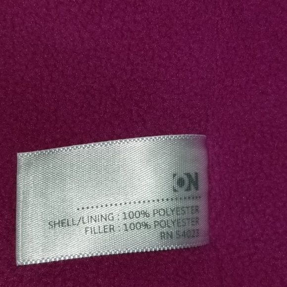 Womens  Old Navy Puffer Vest - Picture 5 of 8